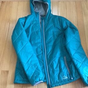 LL Bean light wind breaker new